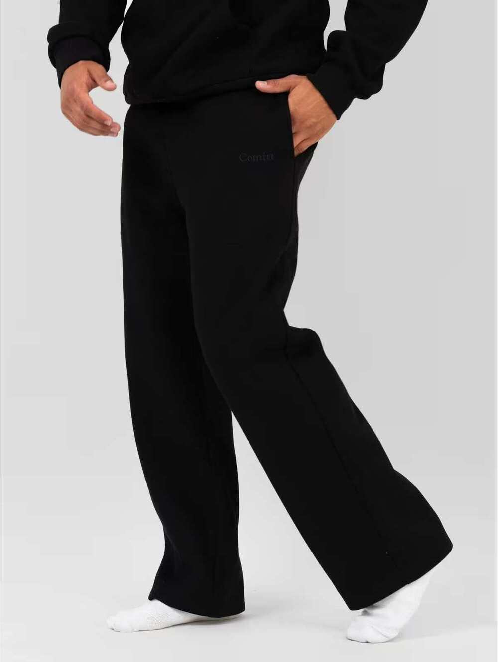 COMFRT NWOT Signature Straight Leg Sweatpants Onyx Black Size L